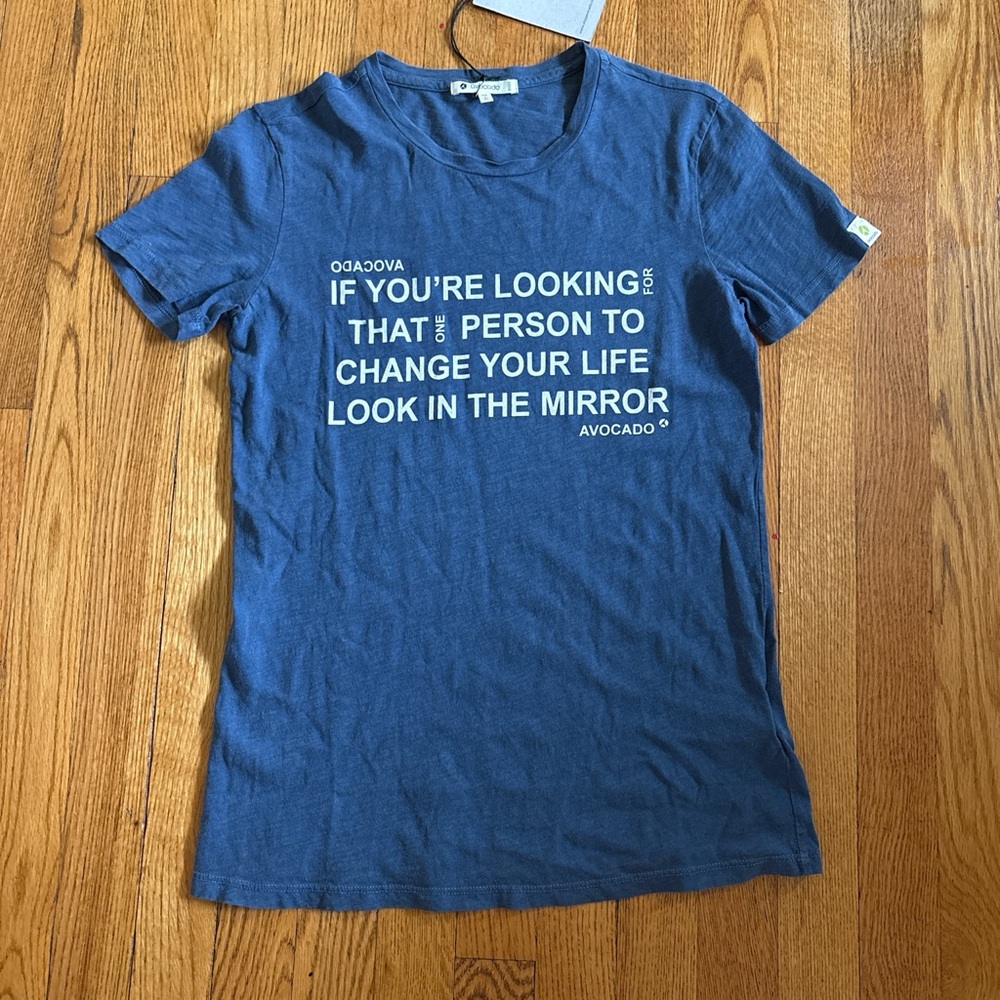 Avocado Blue Short Sleeve Tee🩵
